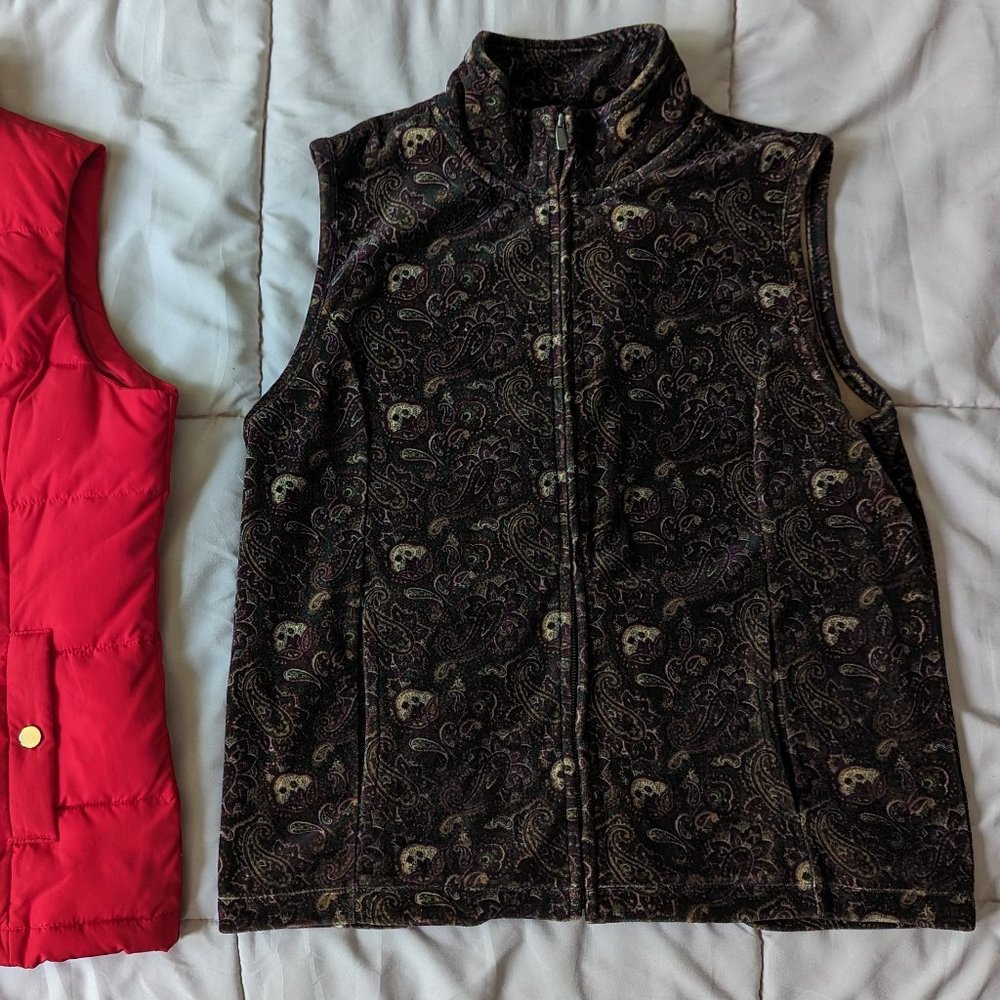 Paisley zip-up Vest ~ Charter Club ~ Medium